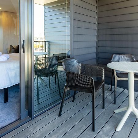 Explore From 8 Wilmer: Upper Level Cozy Studio Christchurch Exterior foto